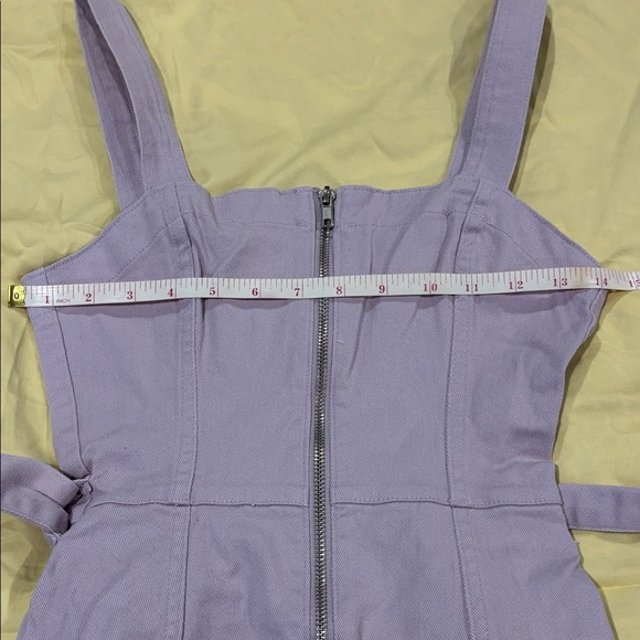 Divided Lavender Mini Jumper with Belt - Picture 5 of 9